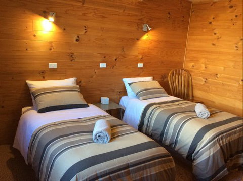 Mole Creek Cabins - Darwin Holiday 6