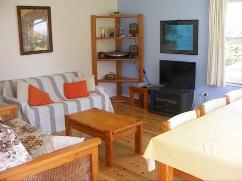 Mountain View - Darwin Holiday 1