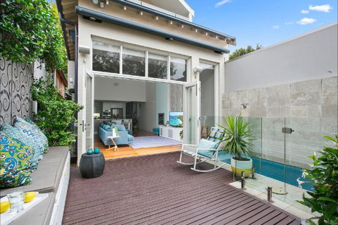 Mosman Cottage - Darwin Holiday 1