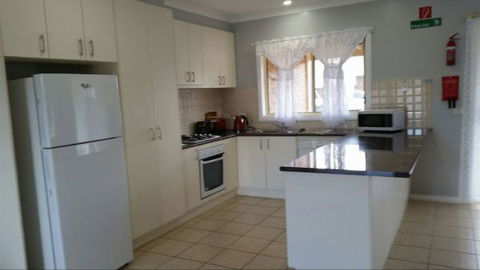 Numurkah Apartments - The Miekleljohn - Darwin Holiday 2