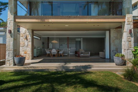 Pittwater Beach House - Darwin Holiday 9