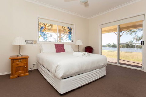 Pokolbin Farm Stay - Darwin Holiday 2