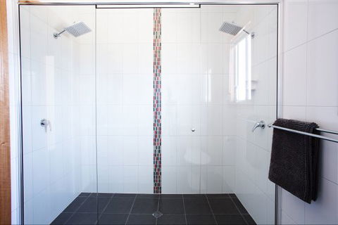 RED FIN Part Of BLUE FIN HOLIDAY HOMES - Darwin Holiday 8