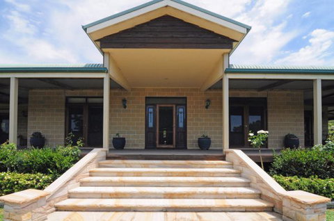 Reign Manor And Coach House - Darwin Holiday 0