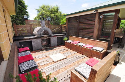 Reign Manor And Coach House - Darwin Holiday 2