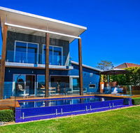 Reflections at Minnamurra - Darwin Holiday