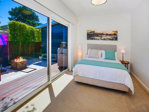 Reflections At Minnamurra - Darwin Holiday 3