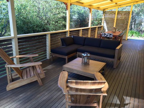 Royhaven Holiday Let - Darwin Holiday 2