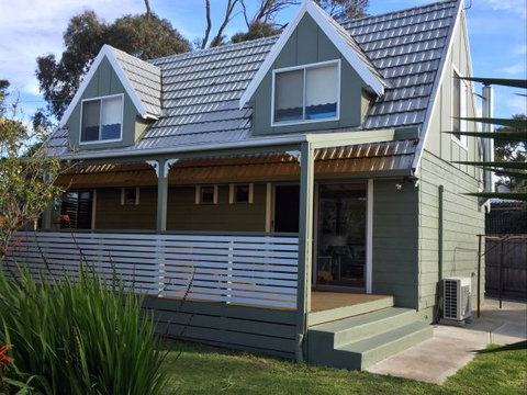 Royhaven Holiday Let - Darwin Holiday 4