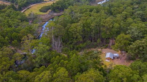 Saintys Creek Cottage - Darwin Holiday 1