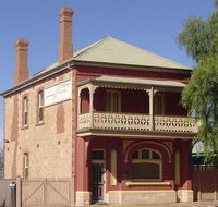Savings Bank of South Australia - Old Quorn Branch - Darwin Holiday