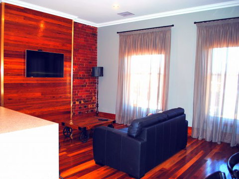 Sublime Spa Apartments On Murphy - Darwin Holiday 2