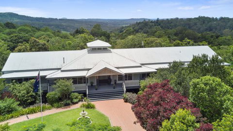 The Country House At Hunchy Luxury Bed And Breakfast Accommodation - Darwin Holiday 1