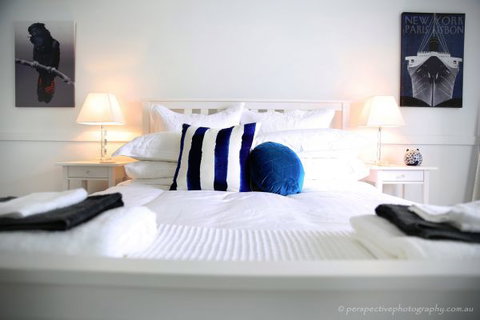 The Sampson - Orange - Darwin Holiday 1