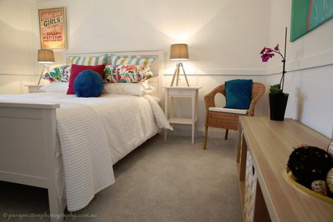 The Sampson - Orange - Darwin Holiday 2