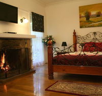 Tudor Cottages Mount Dandenong - Darwin Holiday