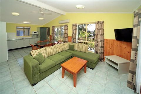 Ulladulla Headland Holiday Park - Darwin Holiday 4