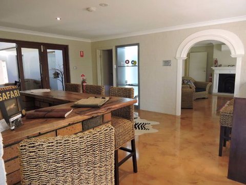 Zebras - Darwin Holiday 0