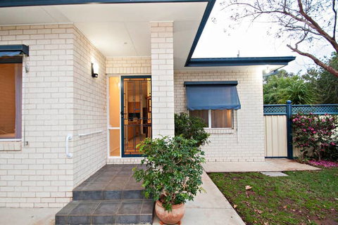 Rosies Cottage - Darwin Holiday 2