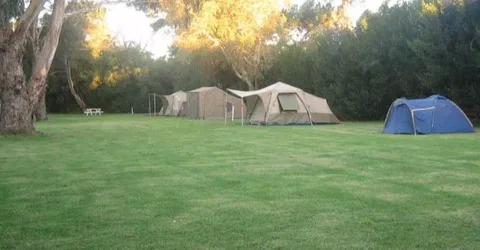 Millicent Lakeside Caravan Park - Darwin Holiday 5