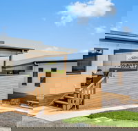 Apartments on Fraser Bicheno - Darwin Holiday