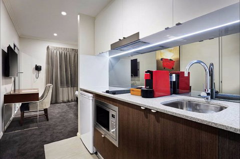 Attika Hotel - Darwin Holiday 2