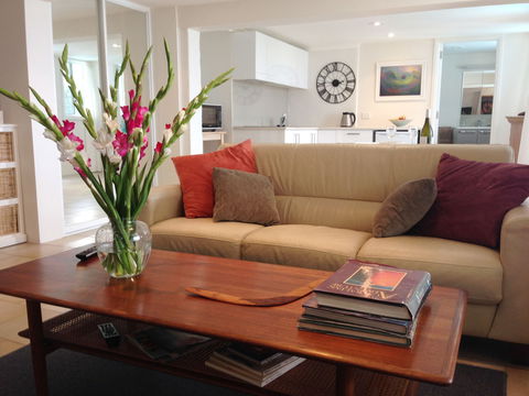Avalon Horizons - Darwin Holiday 5