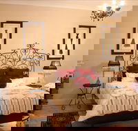 Azalea Cedar-Rose Villa - Darwin Holiday