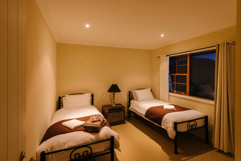 Barrington Hideaway- River Cottages - Darwin Holiday 3