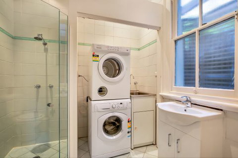 Carlson Terrace - Darwin Holiday 6