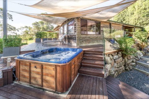 Coach House Hill Cottage - Darwin Holiday 0