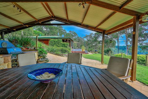 Coach House Hill Cottage - Darwin Holiday 5
