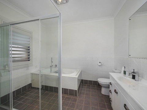 Degen Estate - Darwin Holiday 8