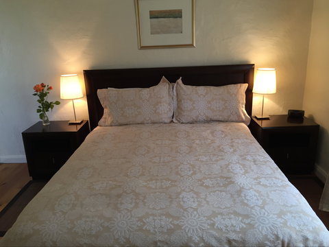 Dennis Cottage - Darwin Holiday 3