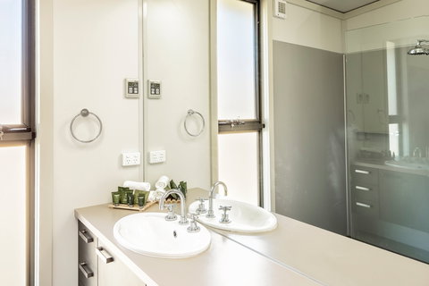 Ecocrackenback - Darwin Holiday 3