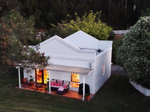 Forth River Cottage - Darwin Holiday 2