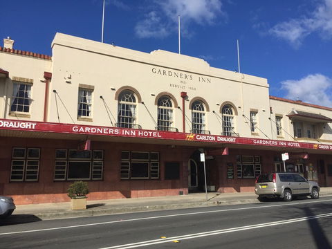 Gardners Inn Hotel Blackheath - Darwin Holiday 1
