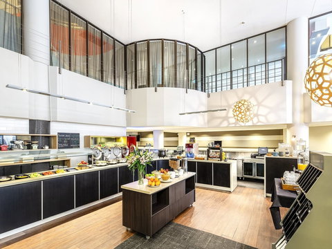 Ibis Melbourne Hotel & Apartments - Darwin Holiday 0