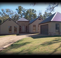 River Park House - Darwin Holiday