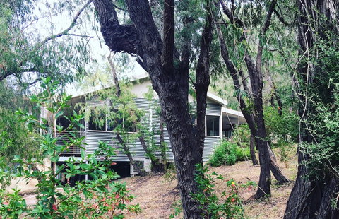 Kangaroo Hollow Preston Beach - Darwin Holiday 8