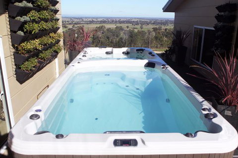 Longview Holiday Let Glenrowan - Darwin Holiday 3