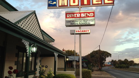 Motel Riverbend - Darwin Holiday 0