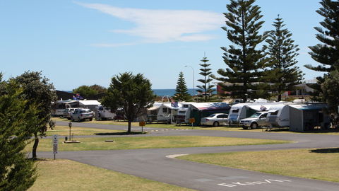 Moana Beach Tourist Park - Darwin Holiday 0