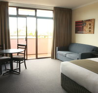Adelaide Meridien Hotel  Apartments - Darwin Holiday