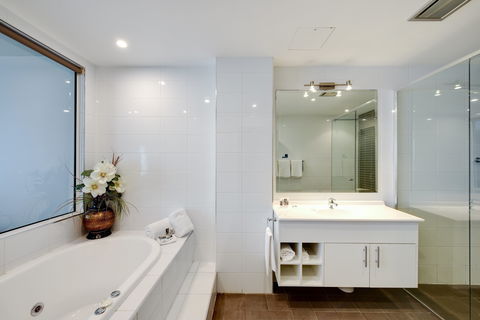 Mercure Centro Hotel Port Macquarie - Darwin Holiday 9