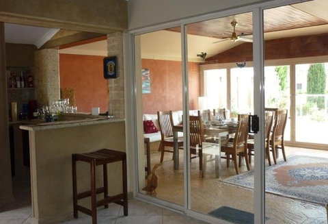 Port Mandurah Canals - Luxury Guest House - Darwin Holiday 6