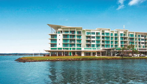 Ramada Hotel And Suites Ballina Byron - Darwin Holiday 2