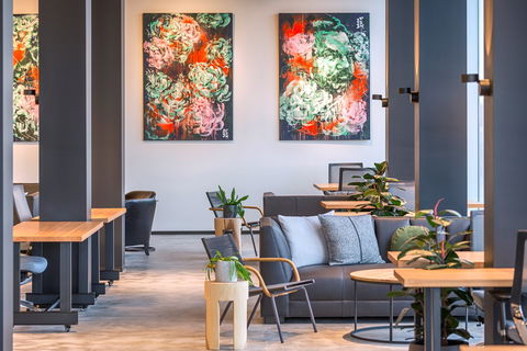 Sage Hotel Melbourne, Ringwood - Darwin Holiday 6