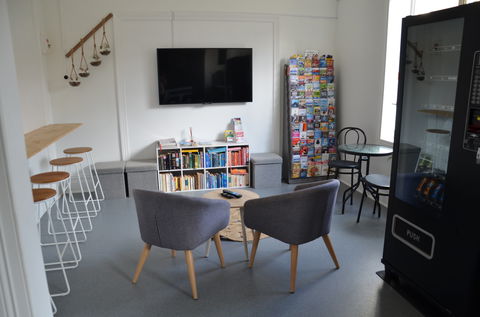 Sandy Bottoms Guesthouse - Darwin Holiday 1