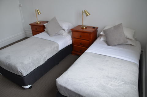 Sandy Bottoms Guesthouse - Darwin Holiday 8